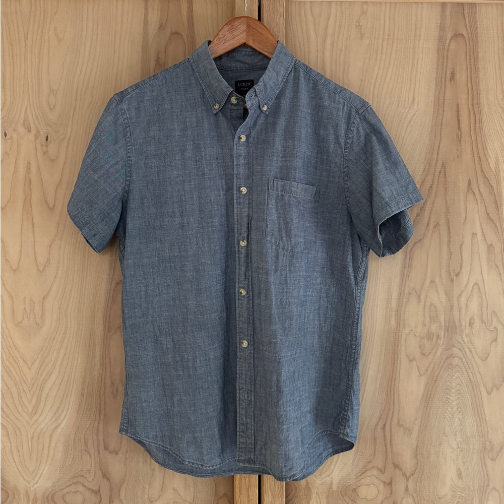 Short sleeve chambray J crew button up